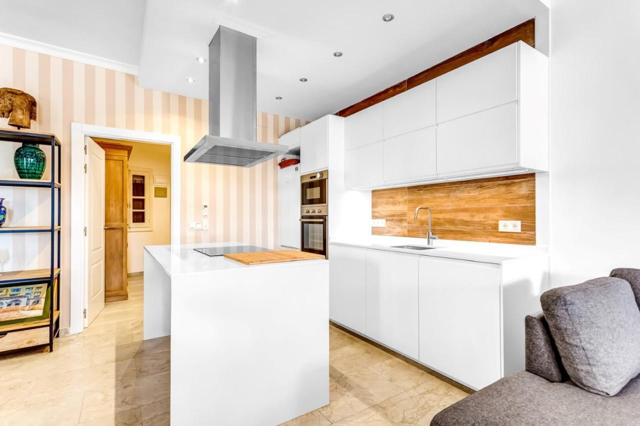 A24 Cabopino Apartment *